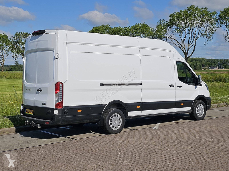 Véhicule utilitaire Ford 2.0 L4H3 RWD Trekhaak