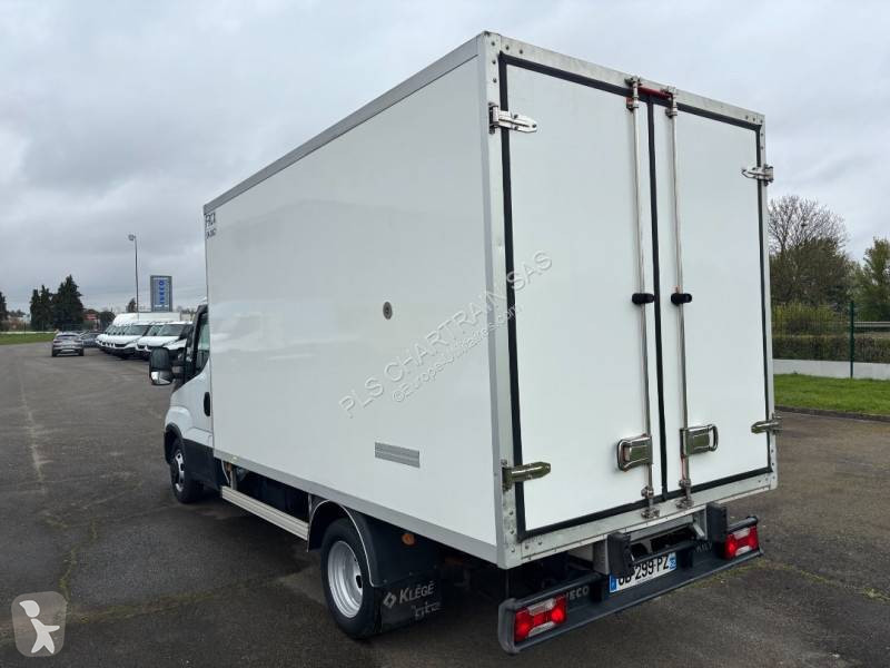 Samochód dostawczy Iveco