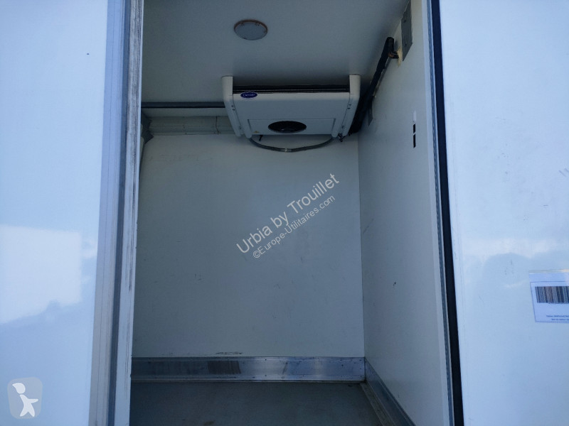 Véhicule utilitaire Iveco FRIGO 12M3 160 CV RJ...