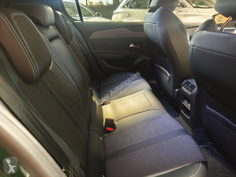 عربة نفعية Peugeot 308