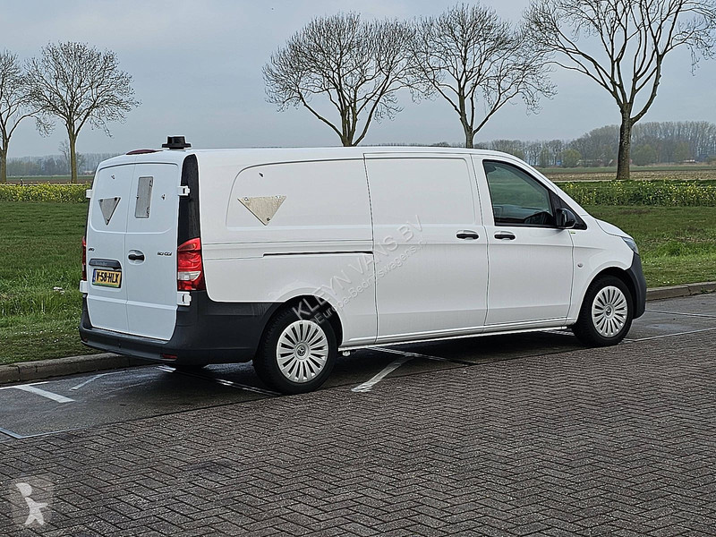 Furgoneta Mercedes 110 Veba box XL EURO6