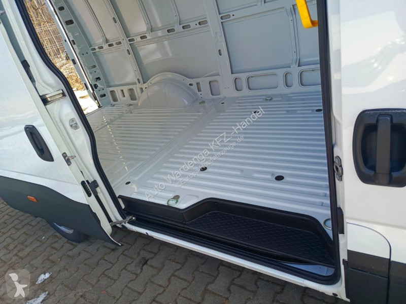 Furgoneta Iveco