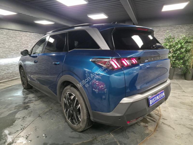 عربة نفعية Peugeot 5008 1.2i Hybrid -136 - BV...