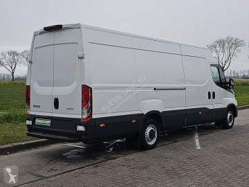 Furgon dostawczy Iveco