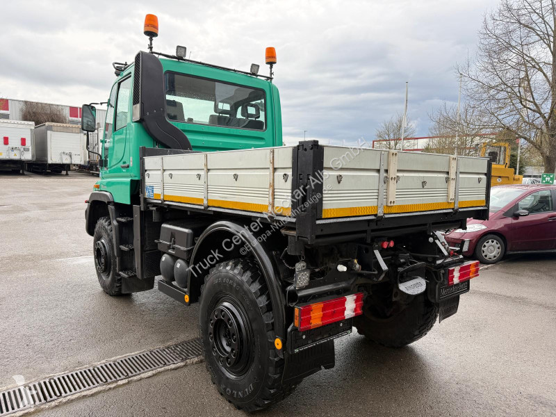 عربة نفعية Unimog   U400...