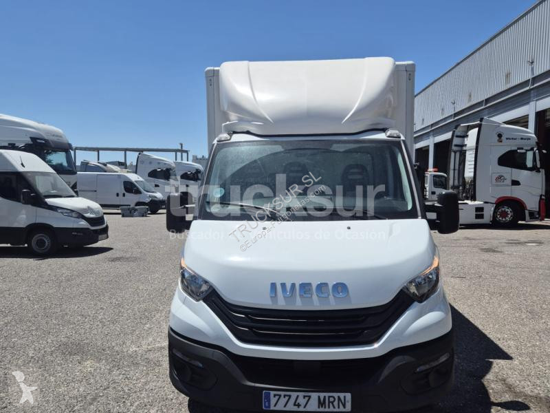 Furgoneta Iveco  DAILY 35C16H 20M