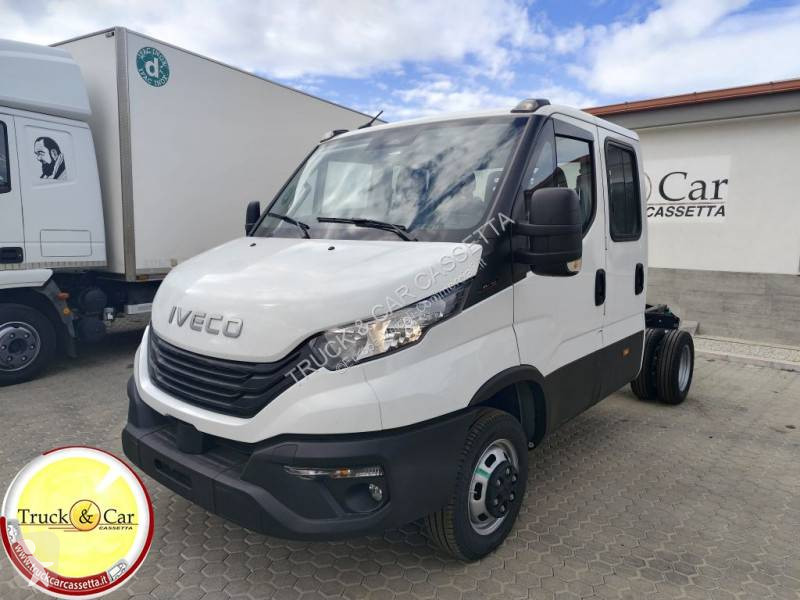 عربة نفعية Iveco