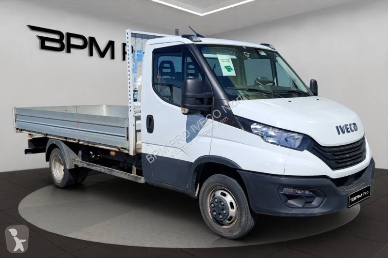 عربة نفعية Iveco