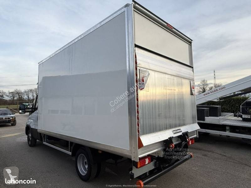 Véhicule utilitaire Iveco