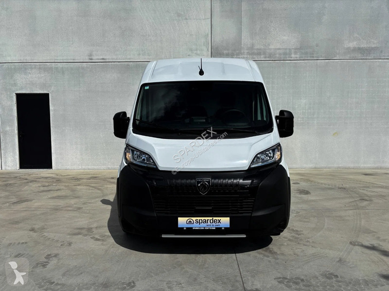 عربة نفعية Peugeot L2H2 | Leasing