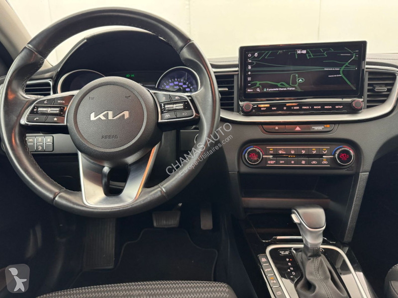 Samochód dostawczy KIA SW 1.6 GDi 141 PHEV...