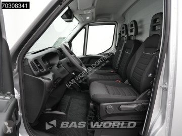 Furgon dostawczy Iveco nowy