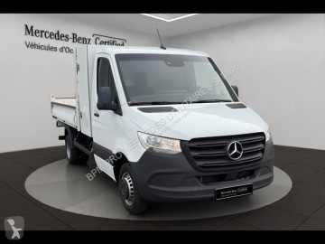 Utilitaire benne Mercedes