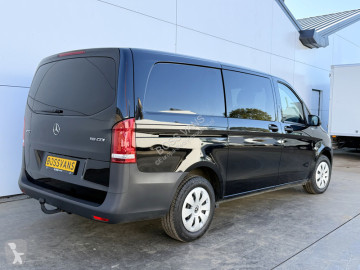 Fourgon Mercedes