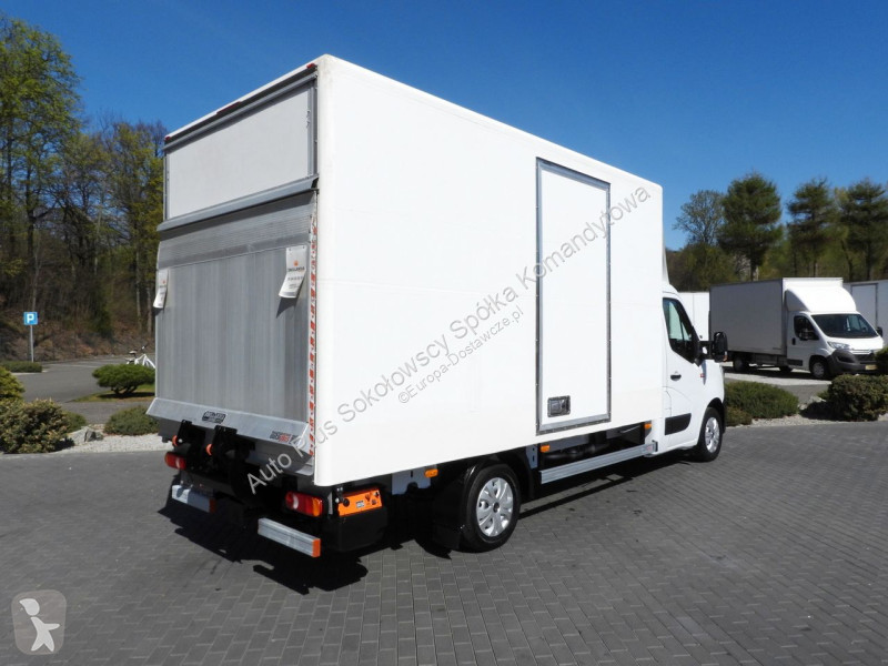 عربة نفعية Renault  MASTER