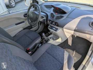 سيارة عربة مناجم Renault