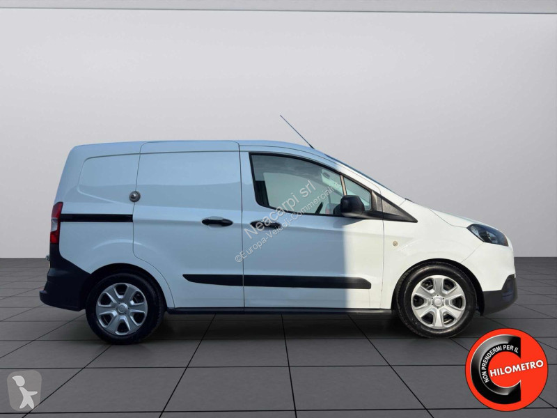 Veicolo commerciale Ford Courier