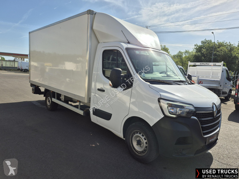 Samochód dostawczy Renault