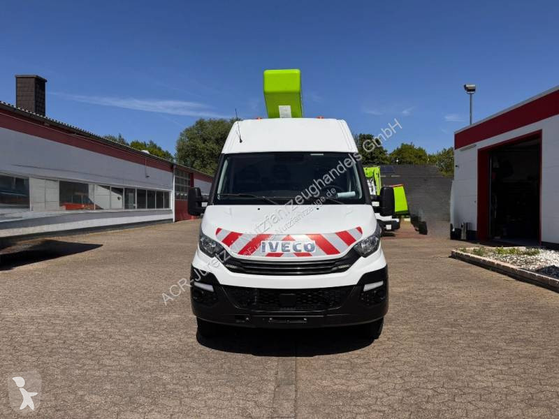 Samochód dostawczy Iveco