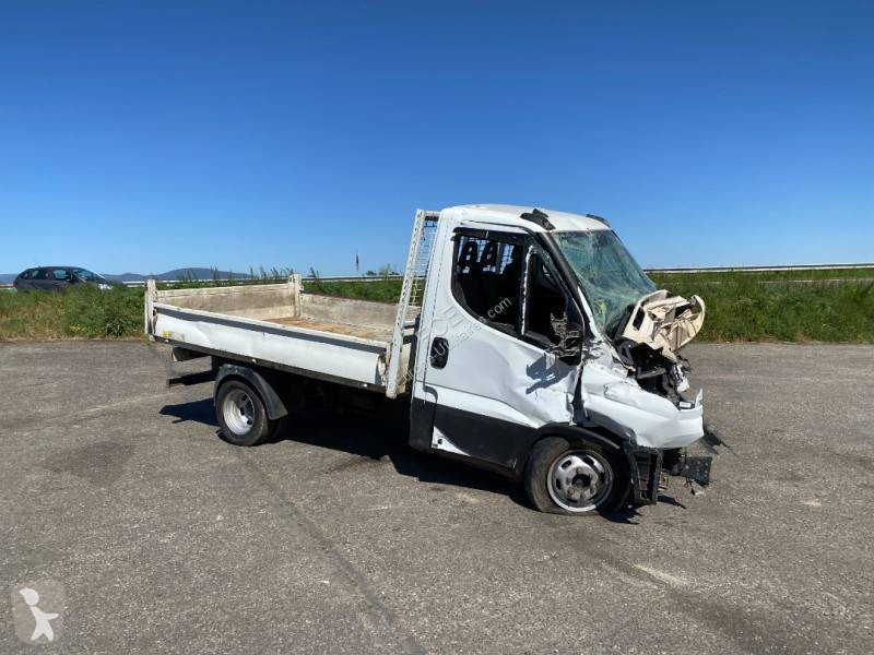Véhicule utilitaire Iveco