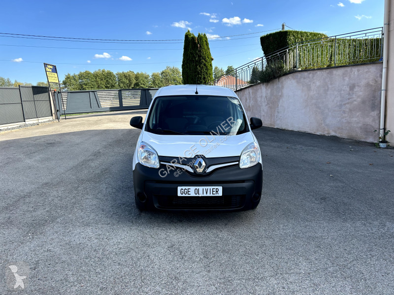 Véhicule utilitaire Renault Maxi Grand Volume...