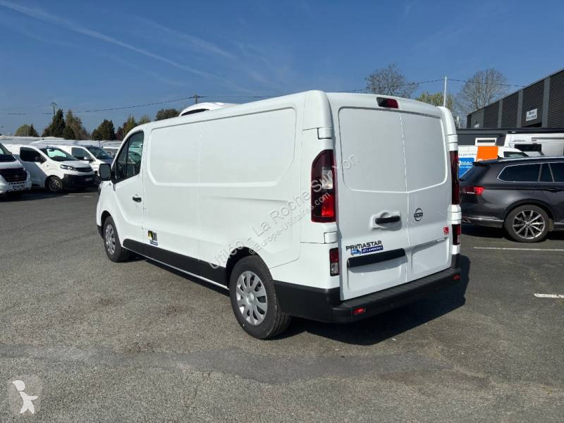 Samochód dostawczy Nissan