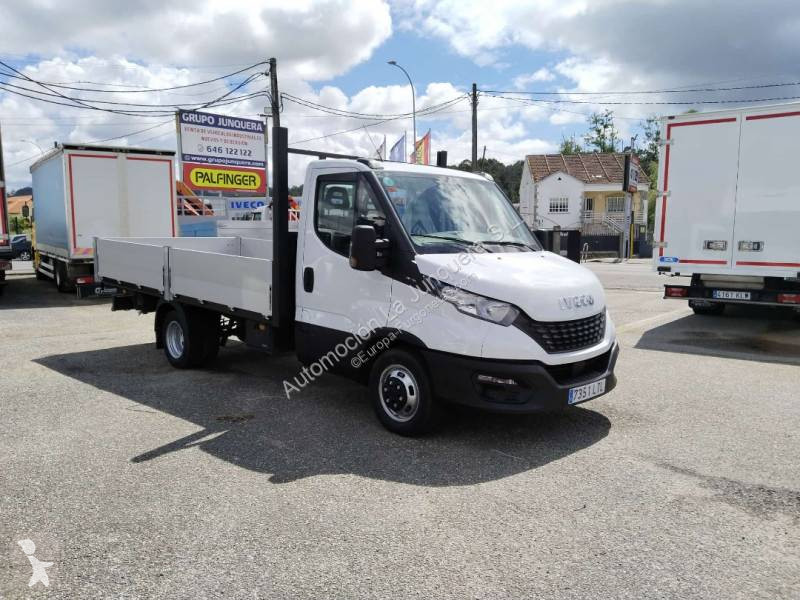 عربة نفعية Iveco