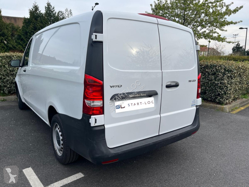 عربة نفعية Mercedes Vito