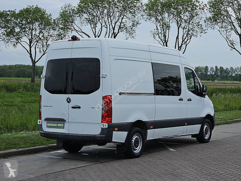 Véhicule utilitaire Mercedes 316 L2H2 Mbux RWD...