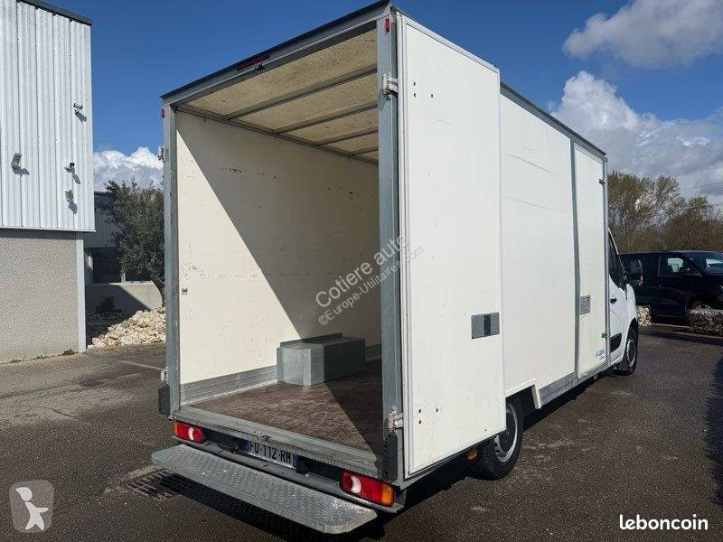Furgoneta Renault