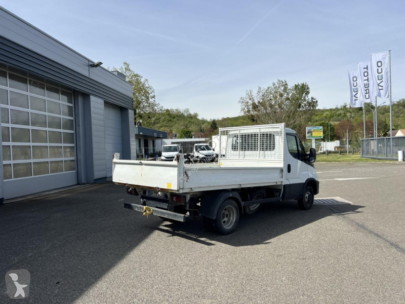 Véhicule utilitaire Iveco DAILY 35C14 Euro6 Benne