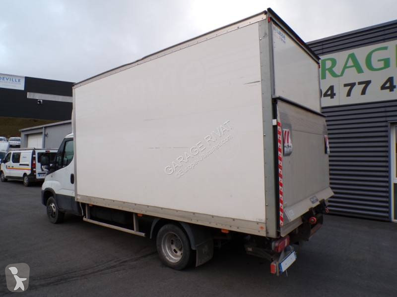 Furgoneta Iveco