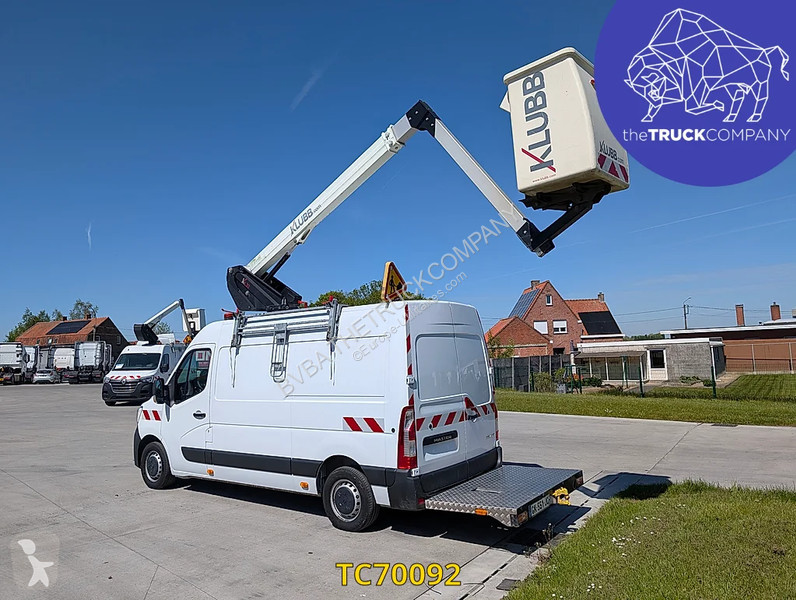 Samochód dostawczy Renault 145.35 nacelle klubb