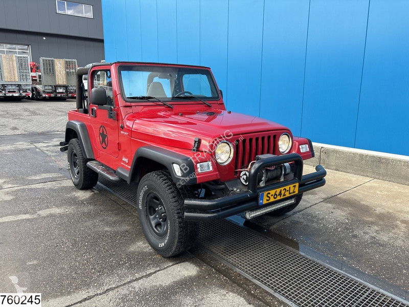 Furgoneta Jeep 4x4, Winch, Automatic 4.0i Soft...
