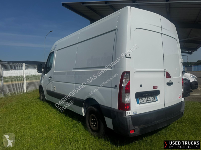 Samochód dostawczy Renault