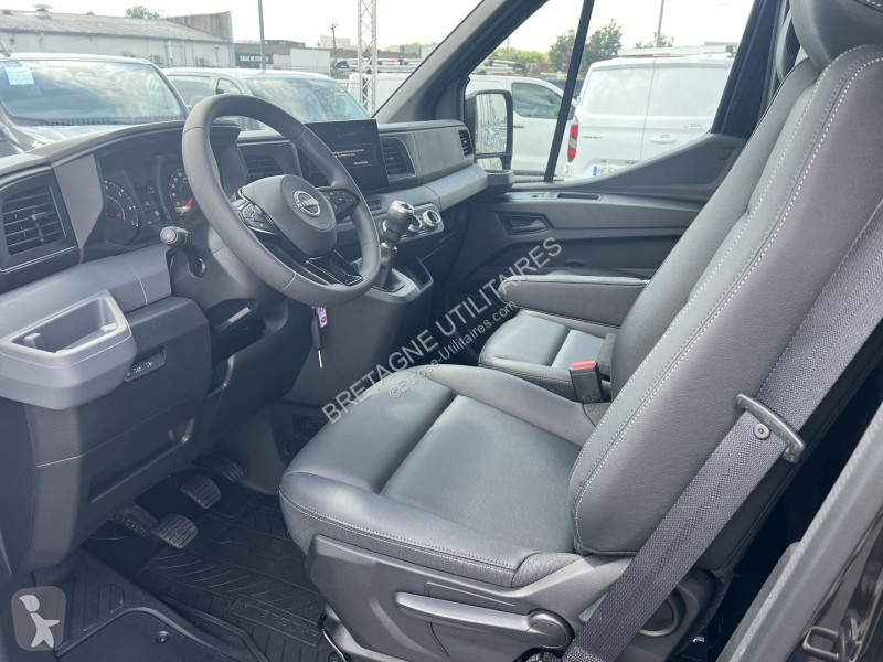 Nyttofordon Nissan INTERSTAR CCB NOIR BENNE 2...