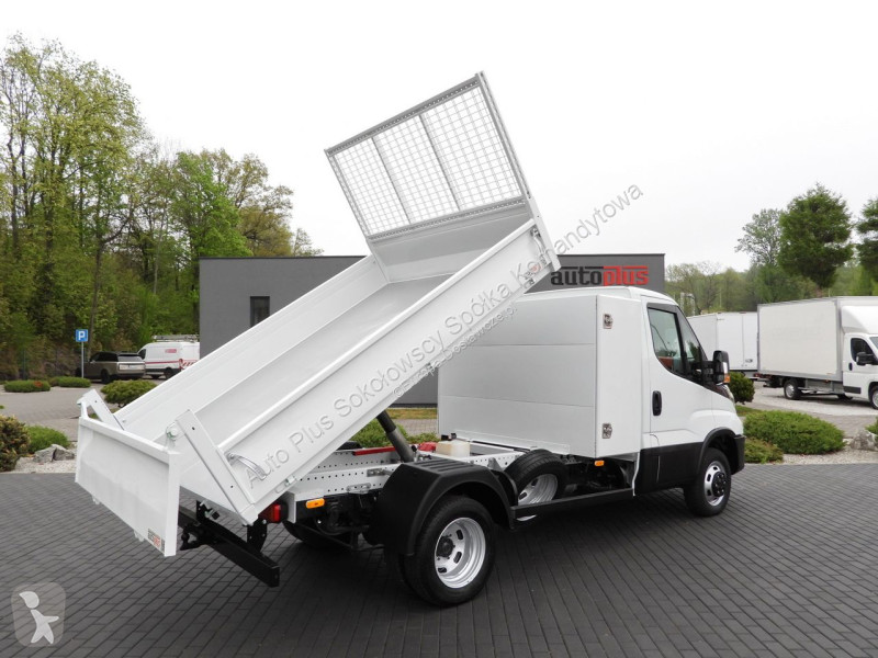 Samochód dostawczy Iveco 35C16 DAILY