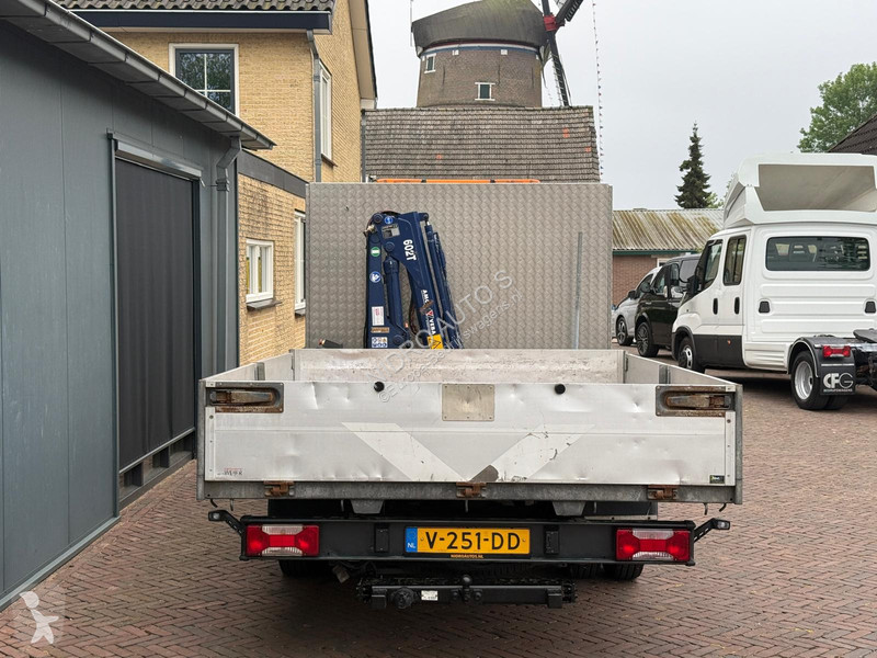 Samochód dostawczy Iveco 40C18 3.0 Hi Matic...