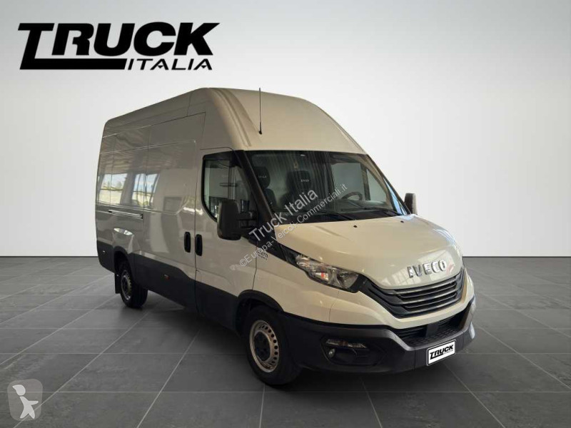Veicolo commerciale Iveco V 35.16 2022 - 35 S16...