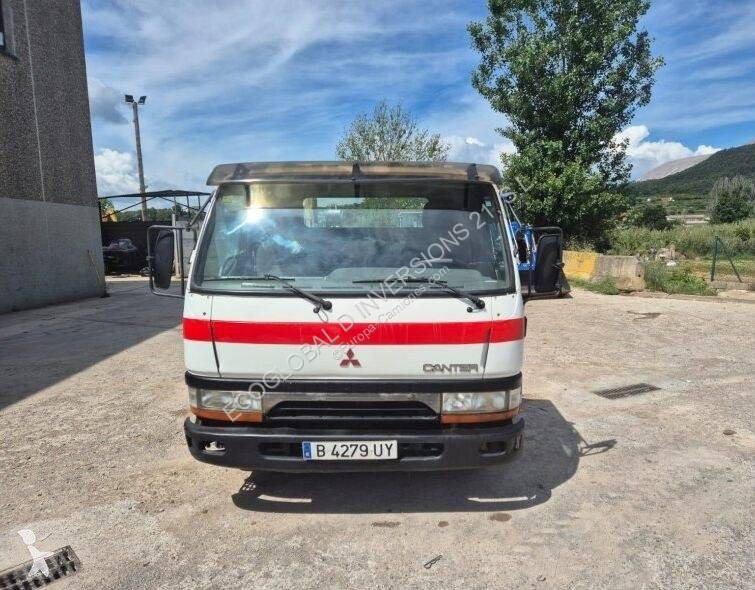 Furgoneta Mitsubishi