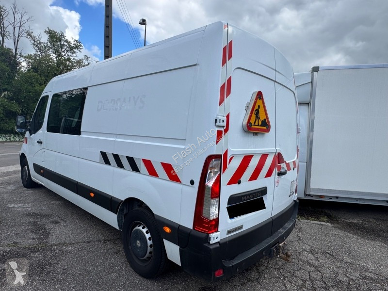 عربة نفعية Renault MASTER III  2.3 DCI 135CH L4...