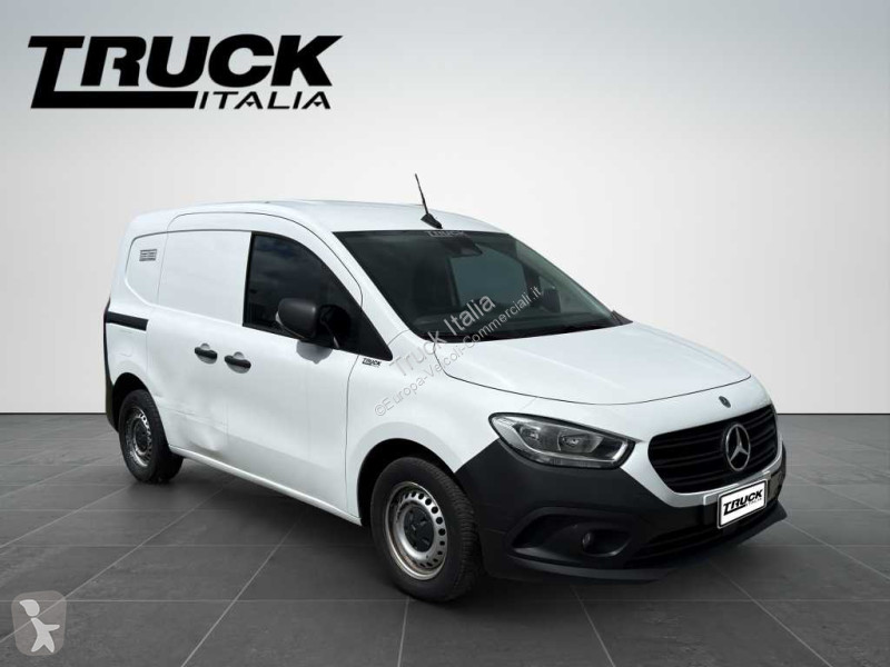 عربة نفعية Mercedes Long W420 - Tourer Long 112...