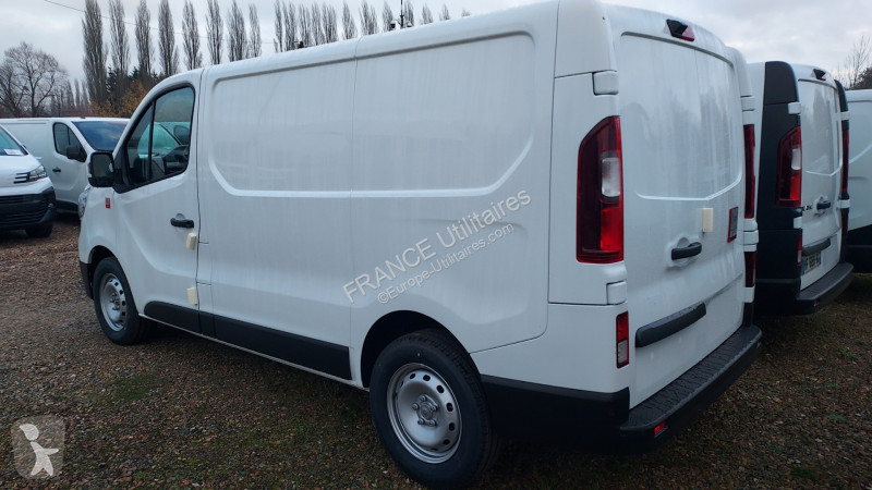 Furgoneta Renault TRAFIC III FG RED L1H1 3T 2.0...