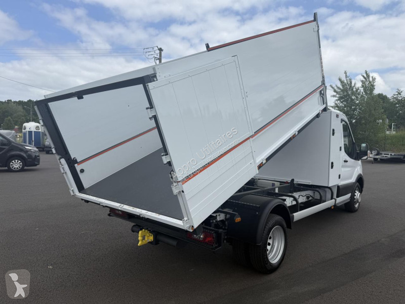 عربة نفعية Ford TRANSIT 165ch benne et coffre +...