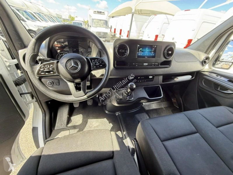 Véhicule utilitaire Mercedes