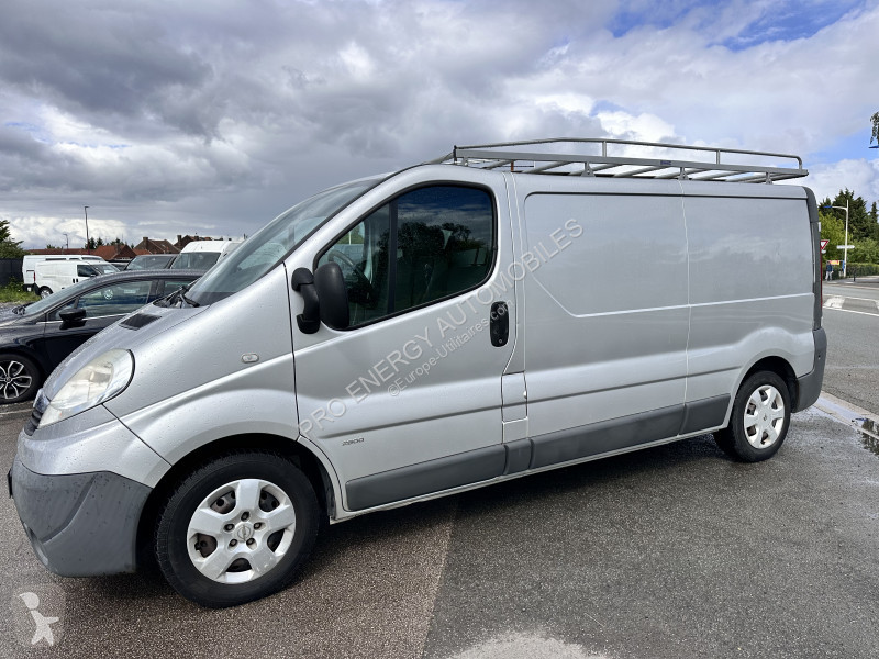 عربة نفعية Opel VIVARO FG F2900 L2H1 2.0 CDTI...