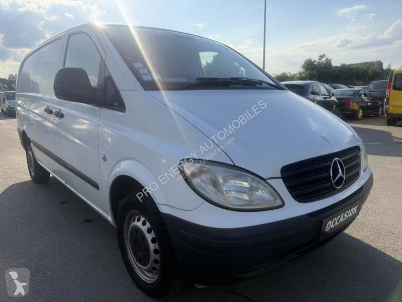 Furgoneta Mercedes VITO FG 111CDI LONG 2T9