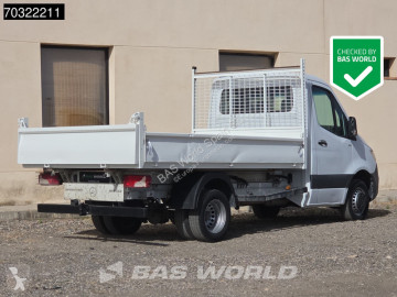 Utilitaire benne Mercedes