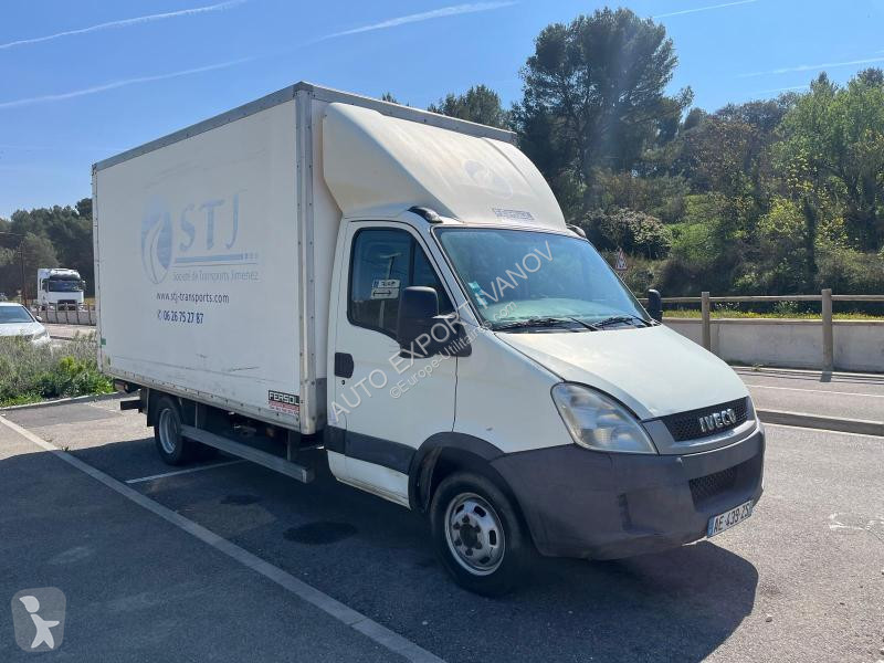 Furgoneta Iveco 35C13