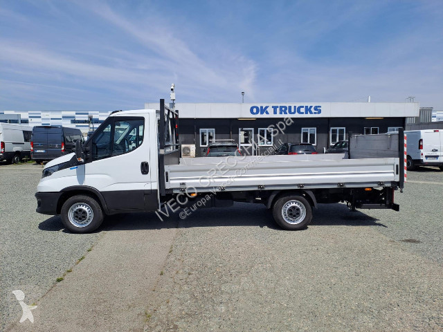 Véhicule utilitaire Iveco DAILY 35S14H